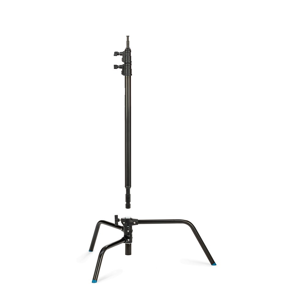 Vooraanzicht van een Avenger C-Stand Turtle Base Black 30" A2022DCB